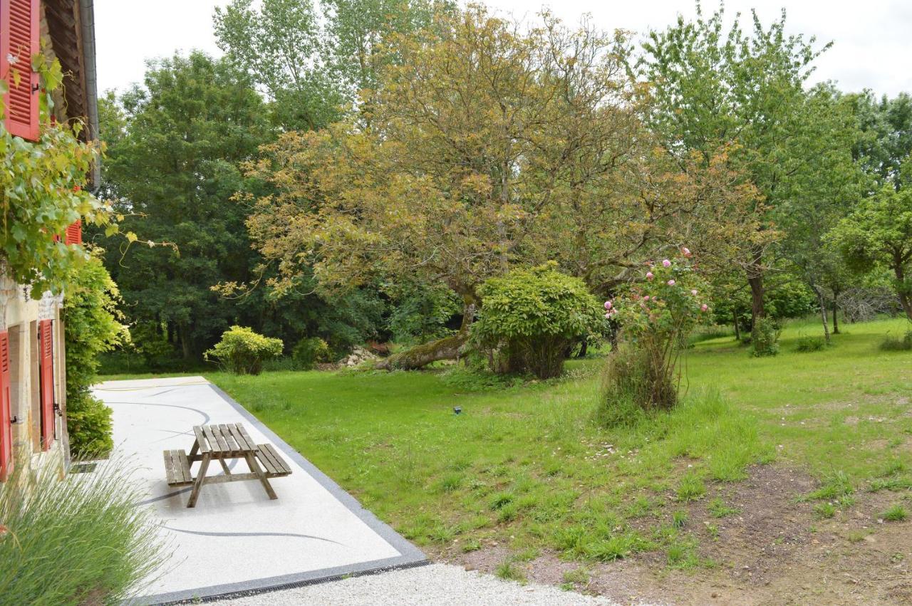 Maison Typique - Tres Grand Jardin - 7km De La * Fontaine-Henry